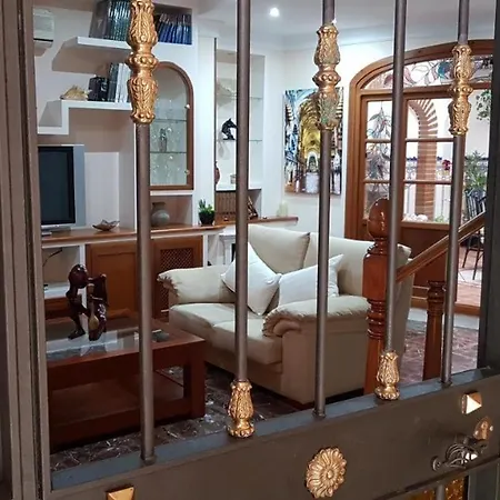 Hébergement de vacances Lustre N 11 *